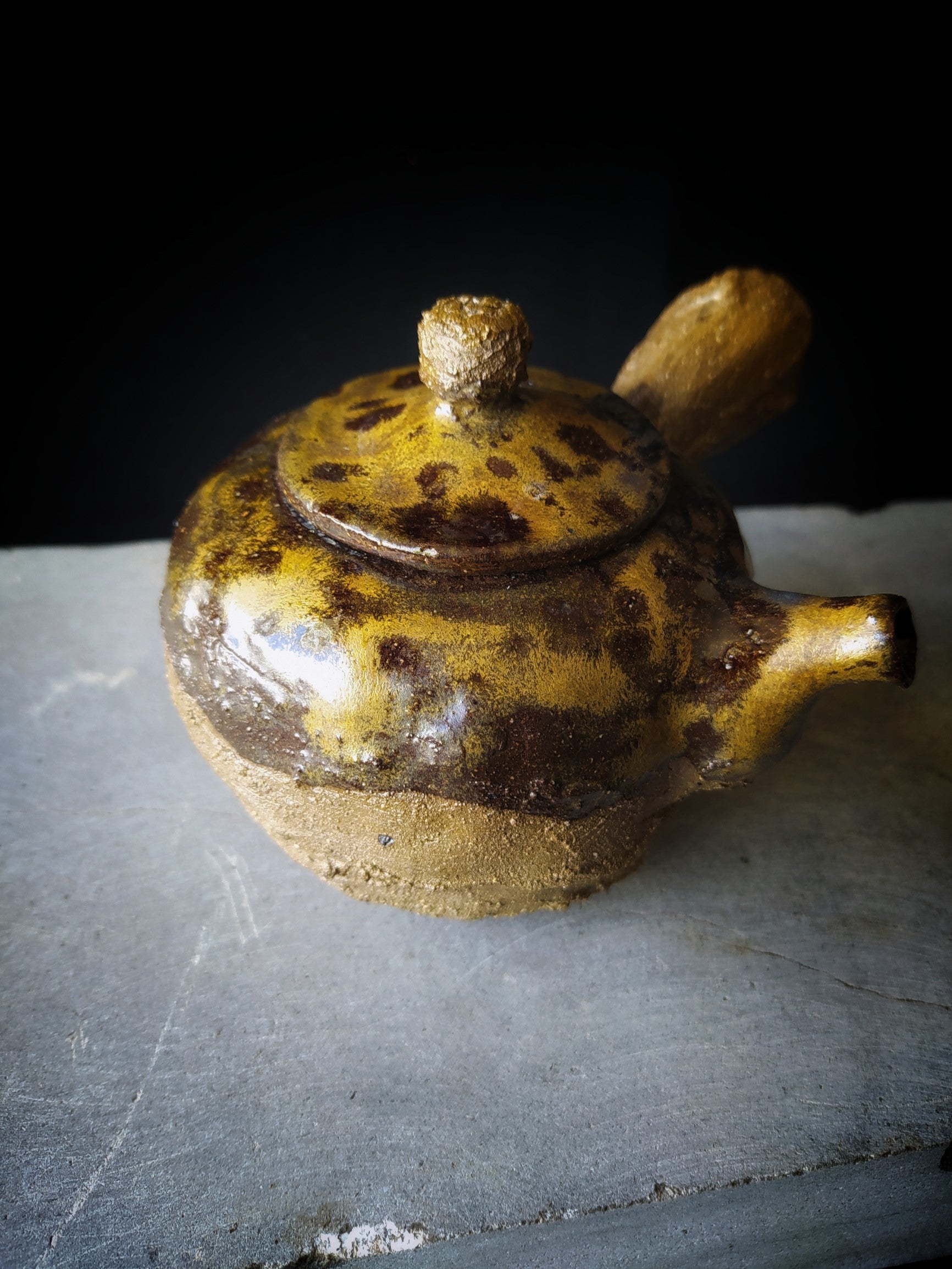 Anton Filonov spotted kyusu yellow teapot - top