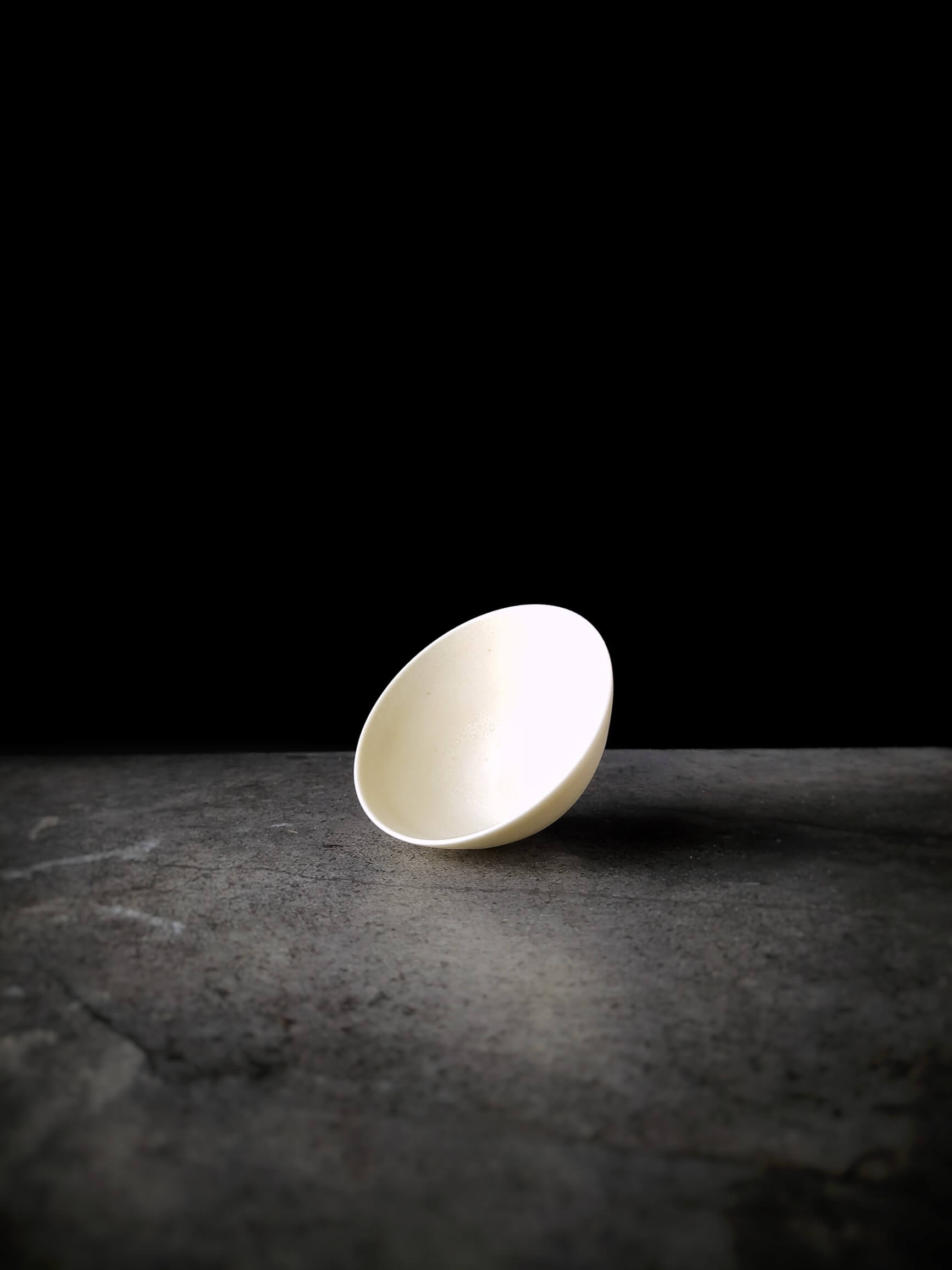 Manon Clouzeau small porcelain bowl 6.3