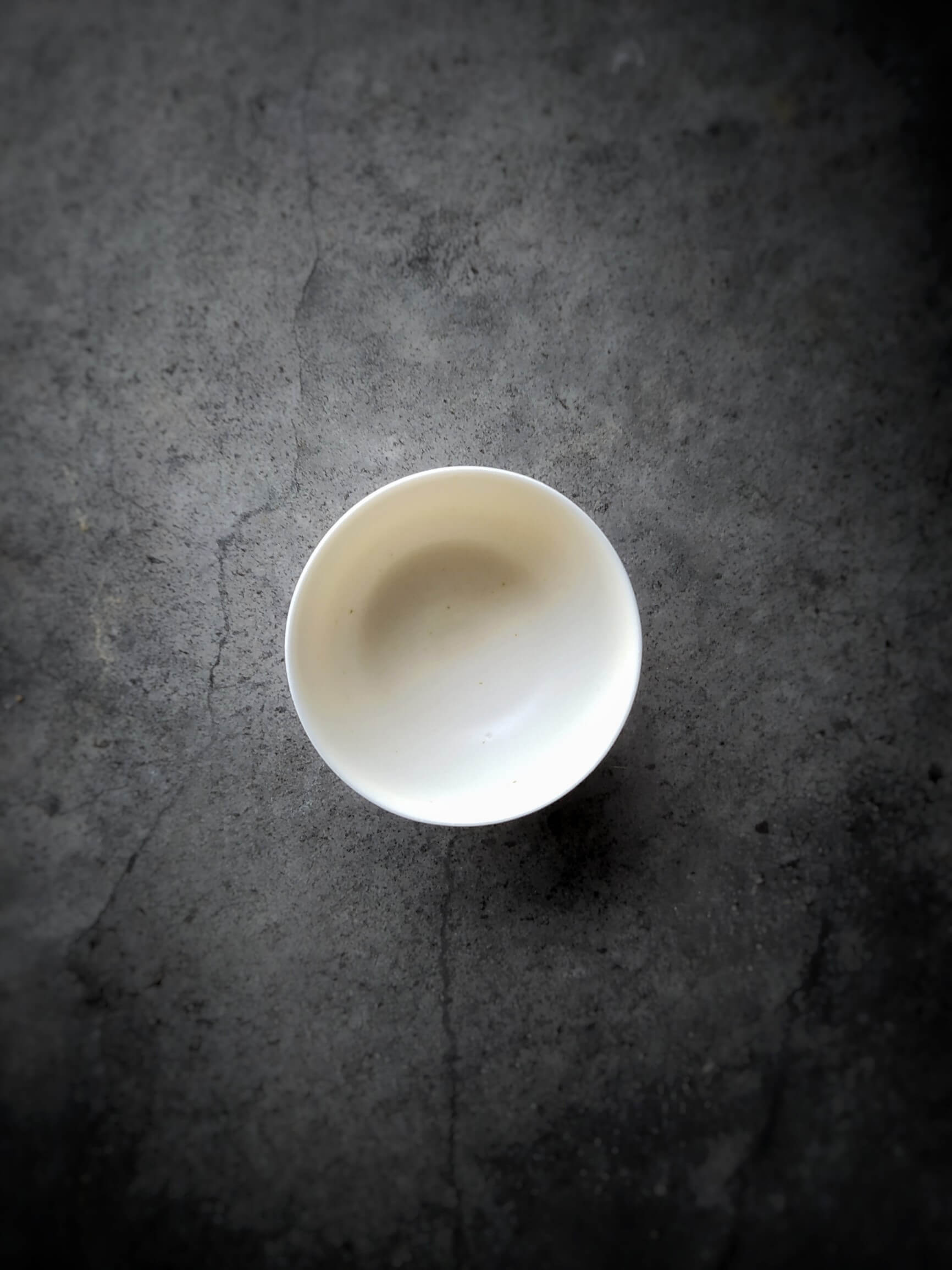 Manon Clouzeau tiny porcelain bowl 1.5