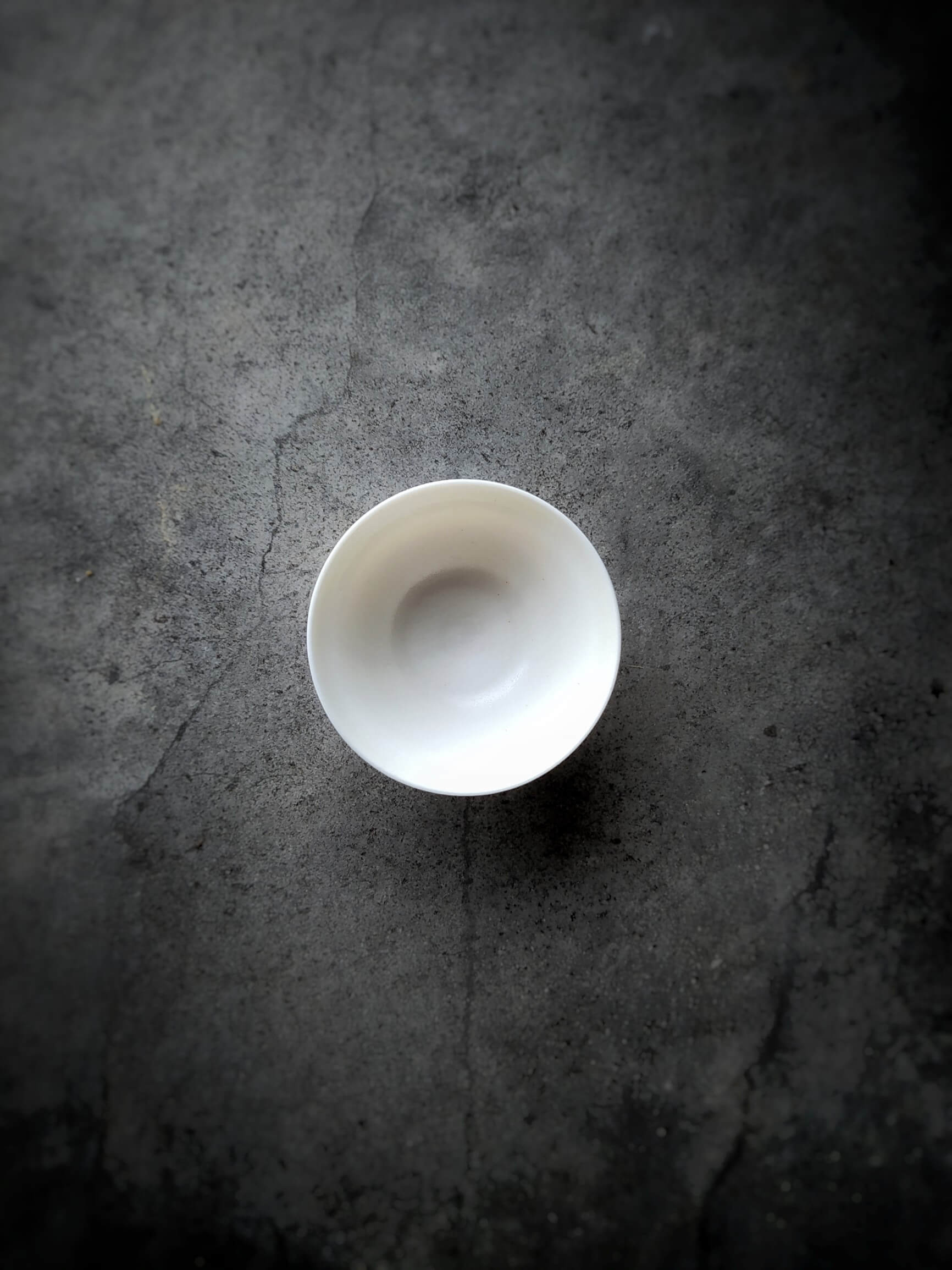 Manon Clouzeau tiny porcelain bowl 2.5